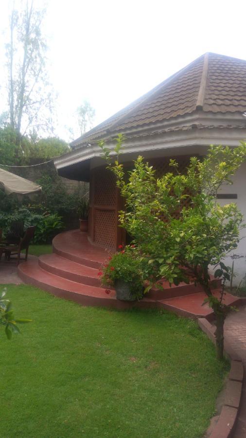 New Charity Hotel International Arusha Exterior foto